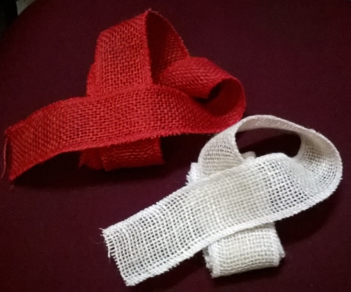 Wired edge burlap ribbons